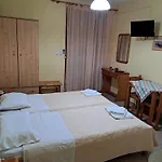 Apartahotel δημητρίου Loutra Edipsou (Evia)