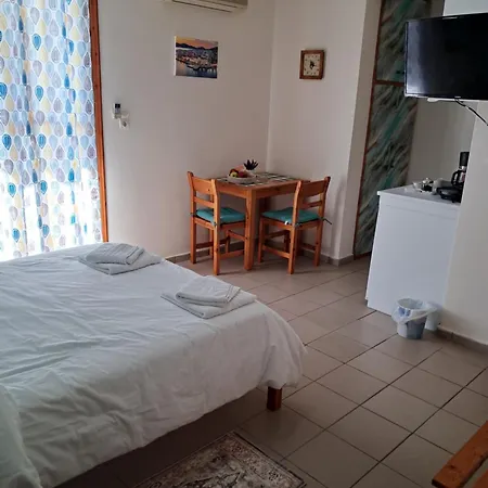 δημητρίου 3* Loutra Edipsou (Evia)