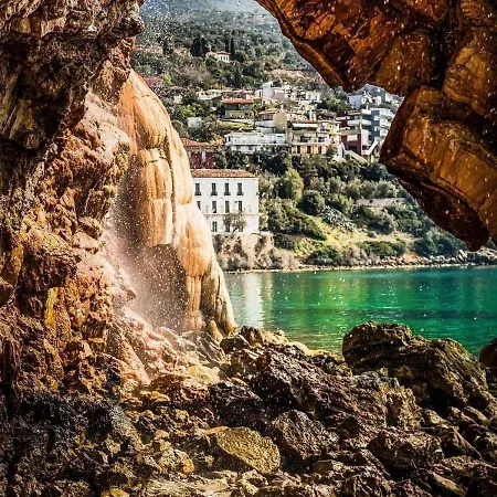 Aparthotel δημητρίου 3*